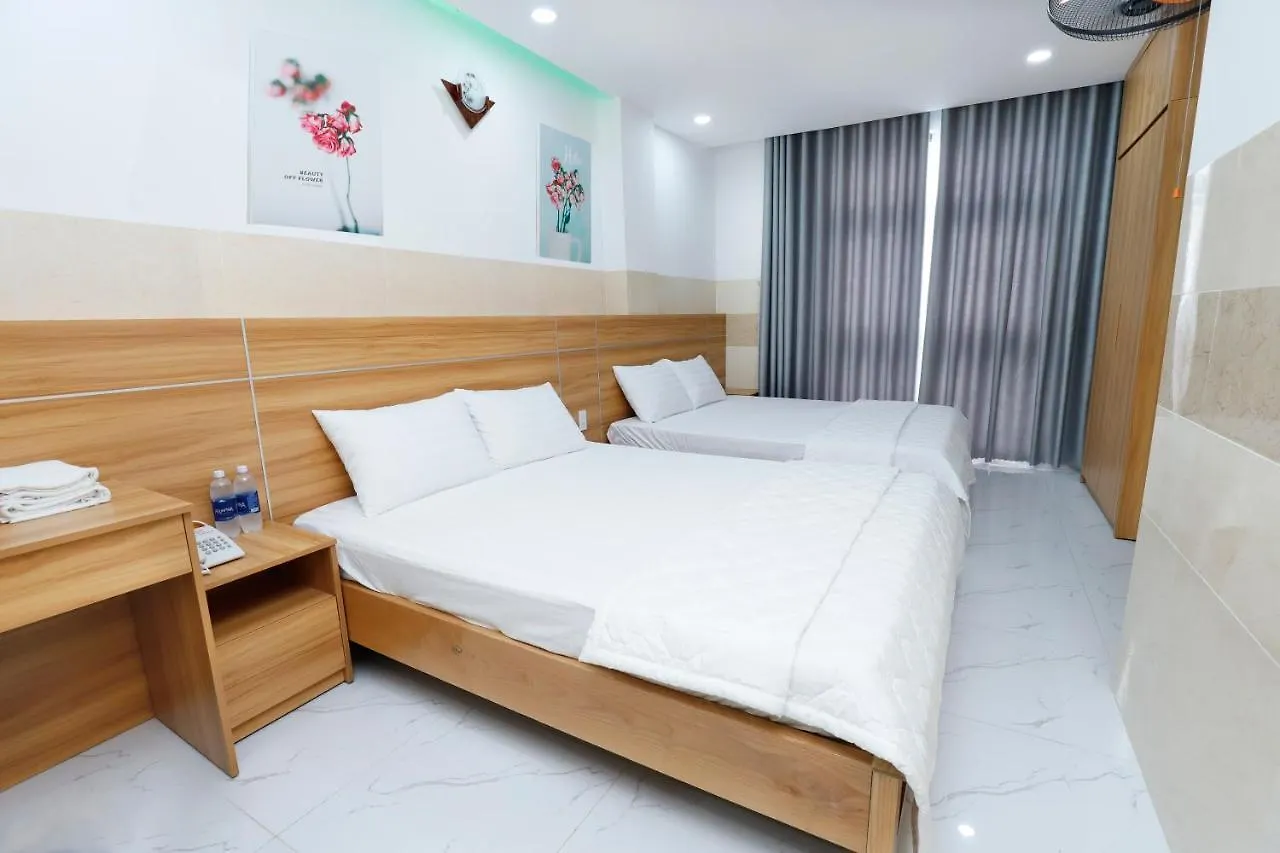 Luxury Hotel مدينة هوشي منه